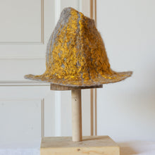 Load image into Gallery viewer, GOLD- hat in handmade felt